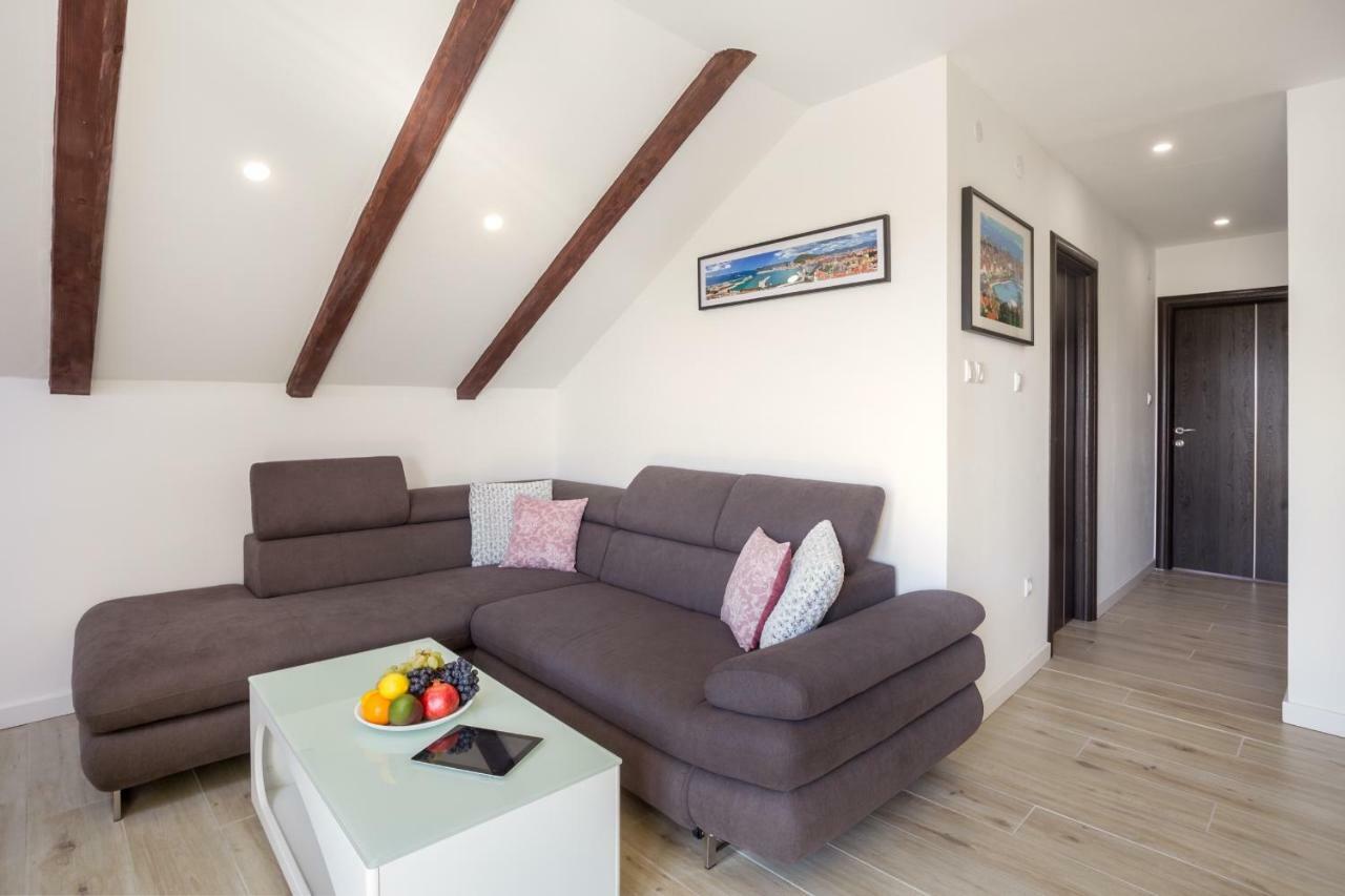 Nena Apartment สปลิท ภายนอก รูปภาพ